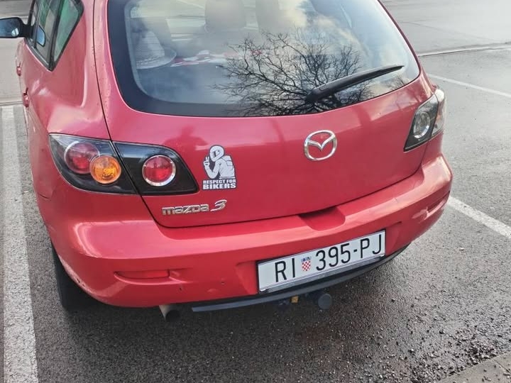Mazda 3