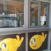 Mini kafić-sendvič bar