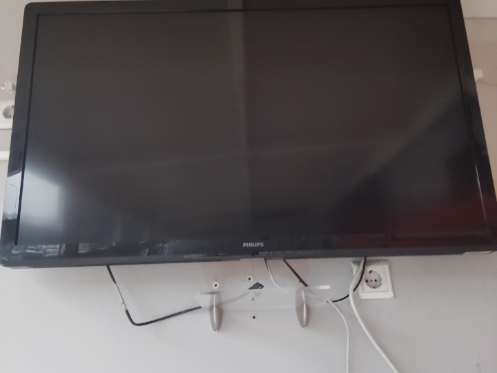 Prodajem Led TV