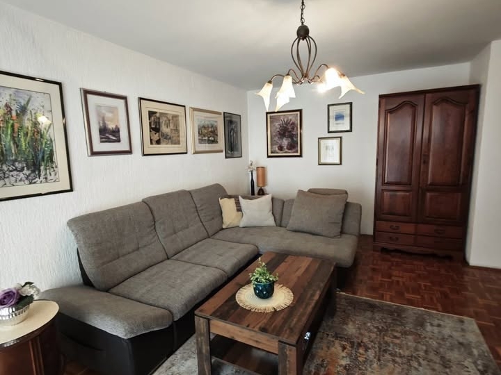 Podmurvice, stan 71 m2