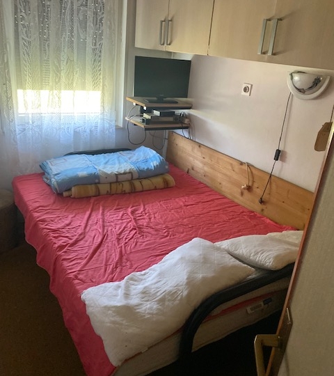 Gornja Drenova, kuća i dvorište