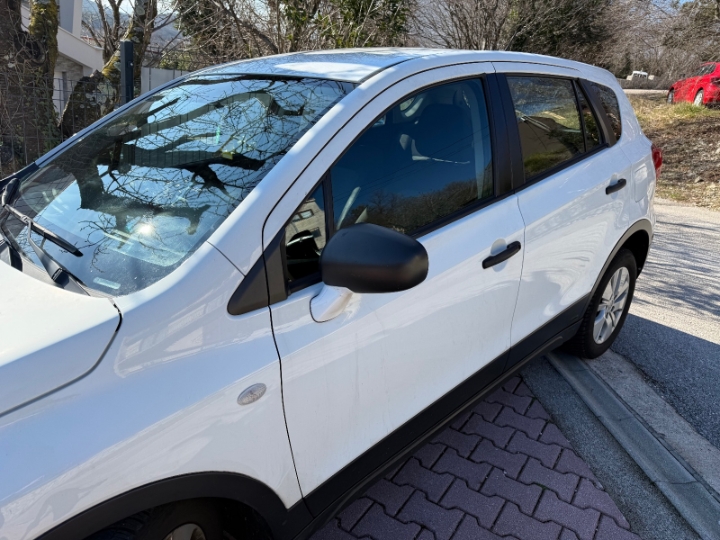 Suzuki SX4 s-cross 2015.