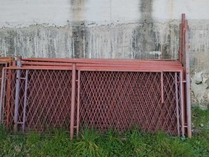 Metalna ograda na prodaju