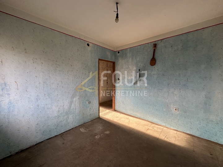 Rijeka, Škurinje, 42.01m2, 2Skl., balkon i pogled na more