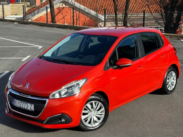 Peugeot 208, 1.6Hdi, 99.000 km