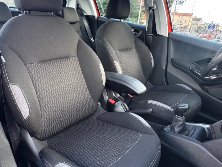 Peugeot 208, 1.6Hdi, 99.000 km