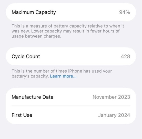 IPhone 15 128GB – baterija 94%