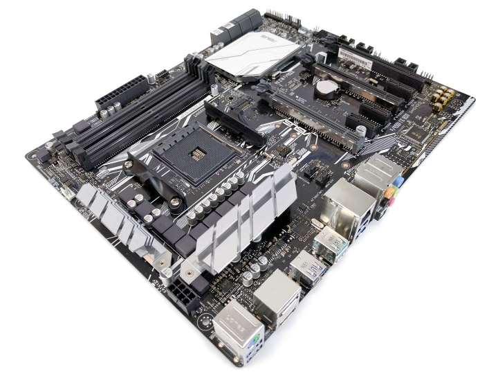 Računalo Ryzen 5, 32Gb, gtx960