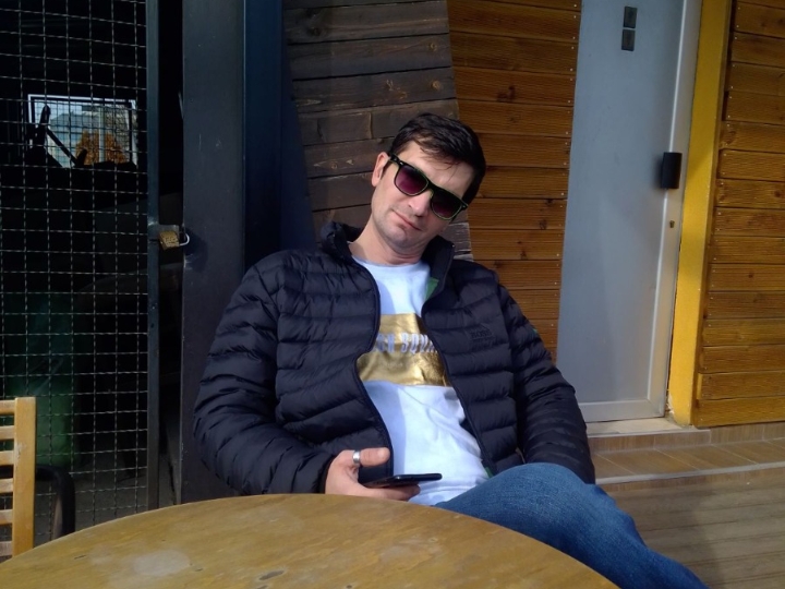 Tražim dominantu i napaljenu