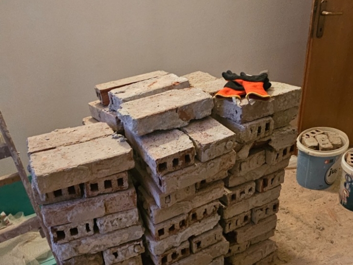 Cigle stare preko 100 godina