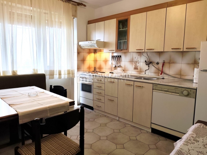 Najam, Donja Vežica, 51m2, 2-sobni stan s balkonom