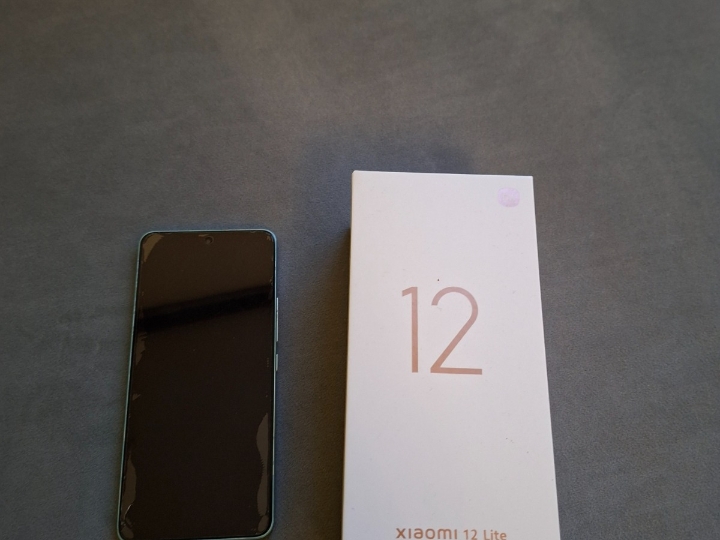 Xiaomi 12 lite