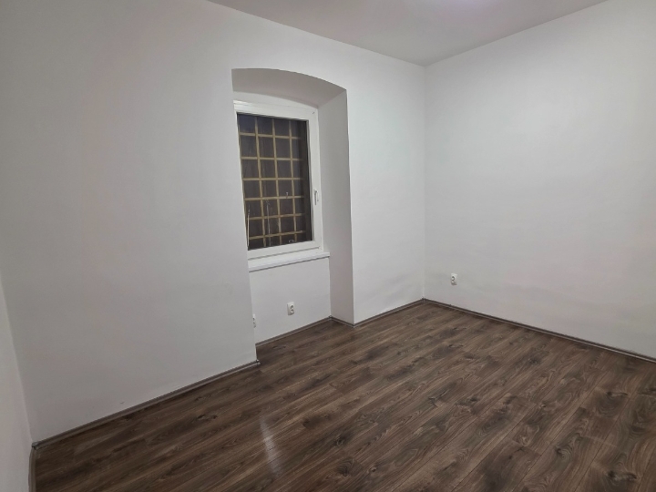 Stan, 2,5-sobni (2S+DB), Podmurvice