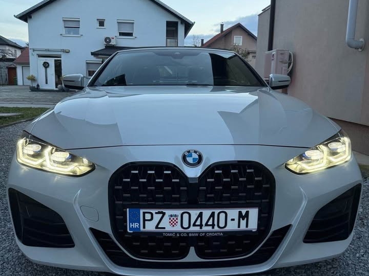 BMW M440i cabriolet