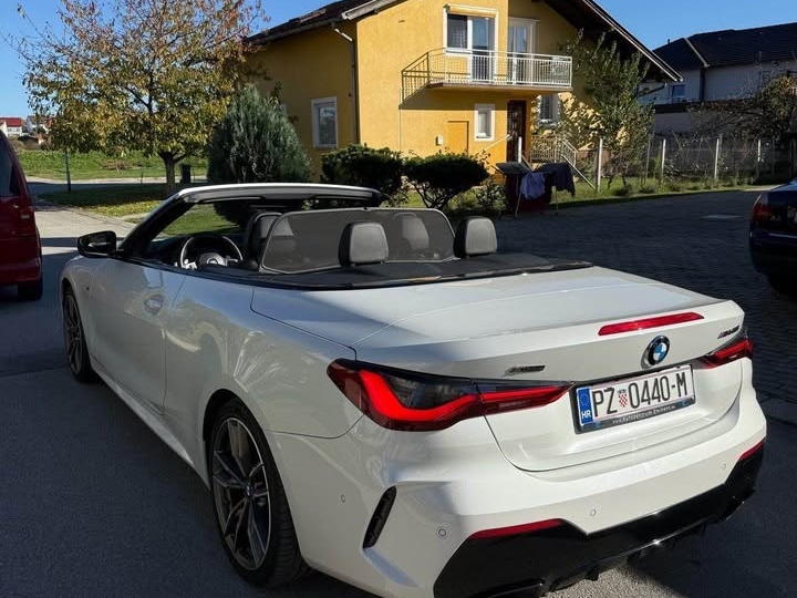 BMW M440i cabriolet