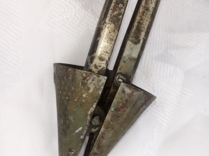 Kliješta za olovne cijevi