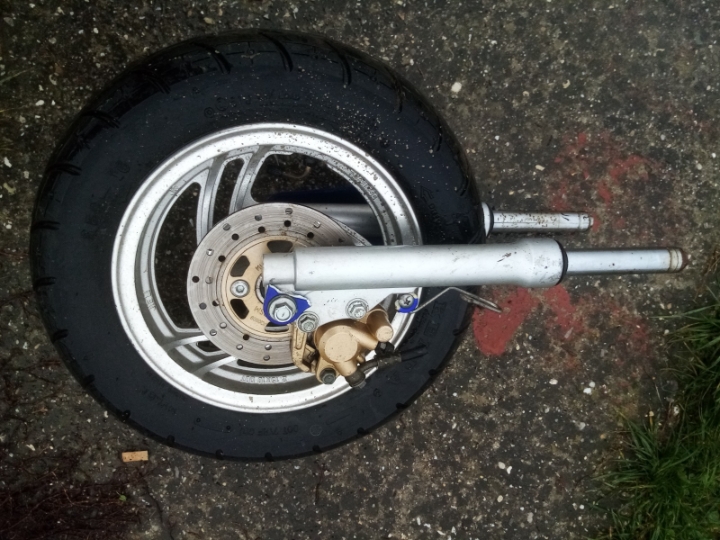 Kotač s gumom 3.5-10 za skuter