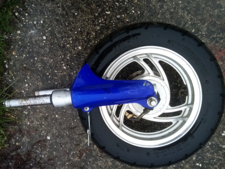 Kotač s gumom 3.5-10 za skuter