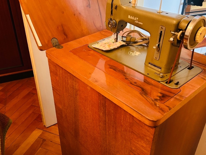 Poklanjam šivaću Bagat Jadranka