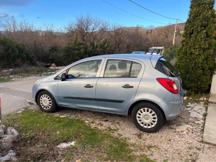 Opel Corsa 1.2