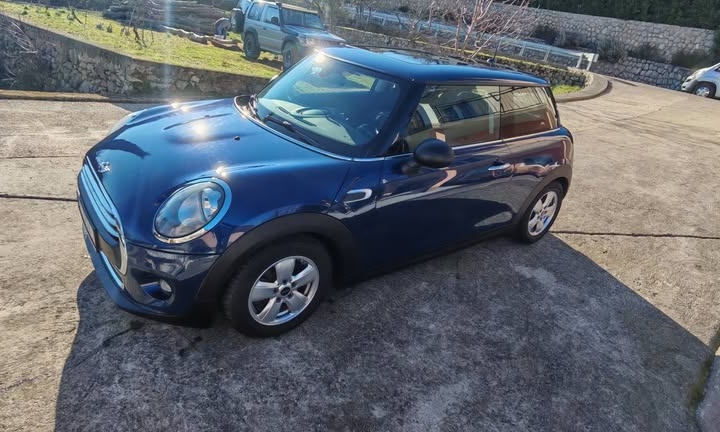 MINI One Diesel F56