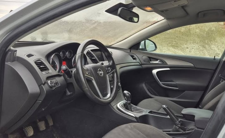 Opel Insignia 2.0 cdti