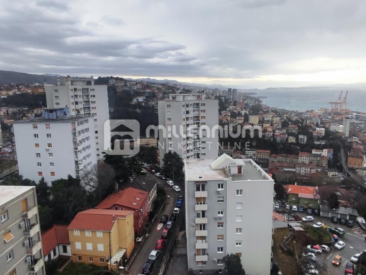 Kozala, 80.44m2, trosobni stan s balkonom i pogledom