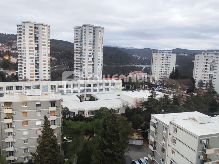 Kozala, 80.44m2, trosobni stan s balkonom i pogledom