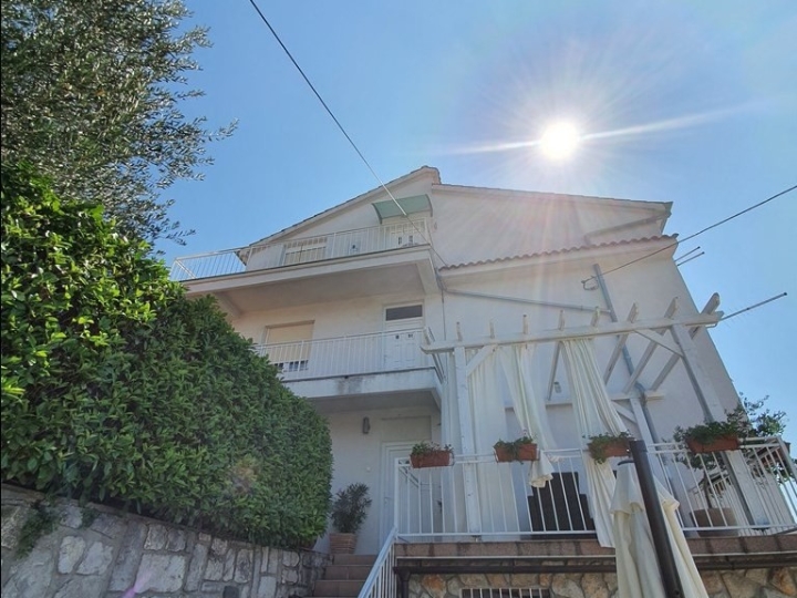 Rijeka, Brašćine, 2- sobni stan, 97