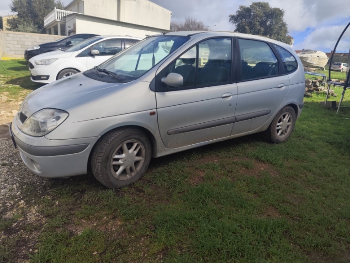 Renault Scenic 1.6, 2002. god. 