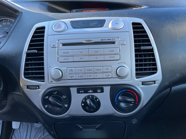 Hyundai i20, 1.2, HR auto, 96.500 km!!