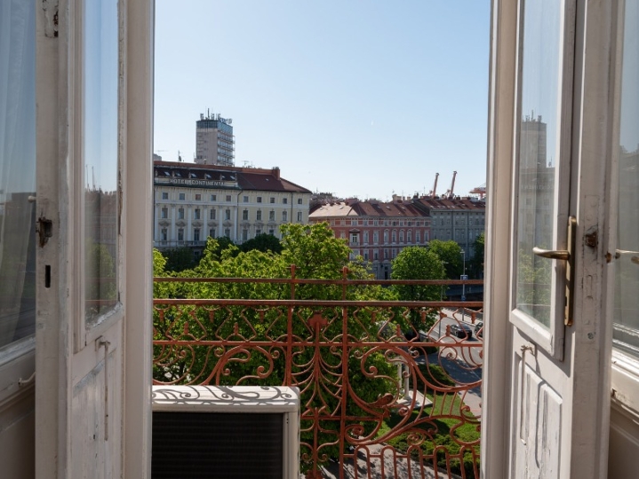 Više kancelarija u centru Rijeke