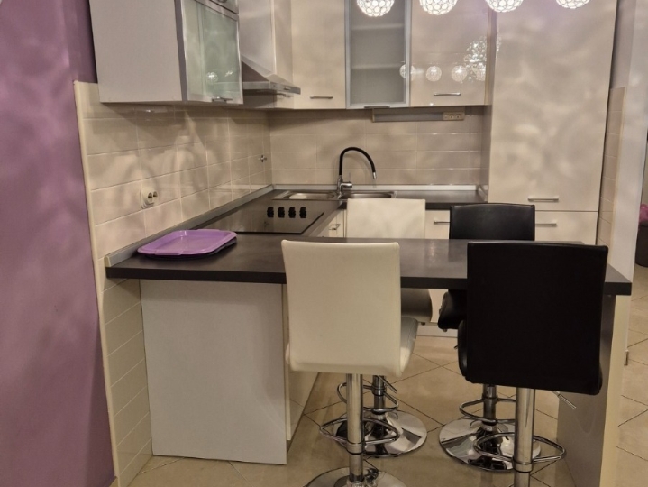 Turnić, 2S stan + DB 