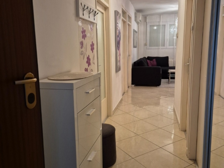 Turnić, 2S stan + DB 