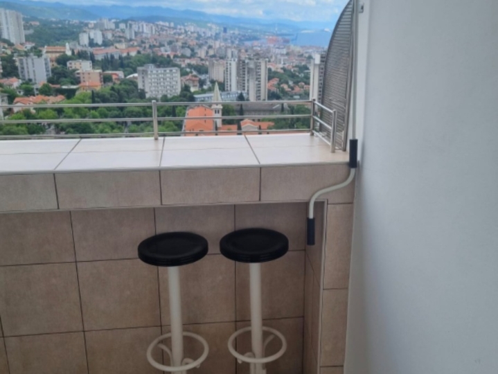 Turnić, 2S stan + DB 