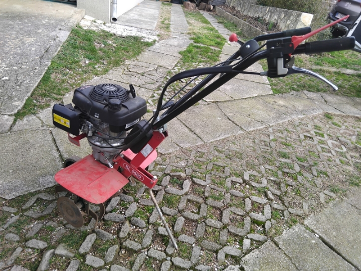 Kopačica Benassi BL4500