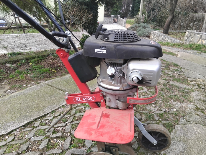 Kopačica Benassi BL4500