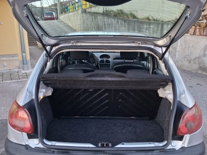 Peugeot 206 1.4