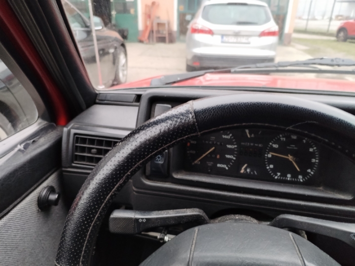 VW Golf 2, 1.6D, 1987. god., crveni