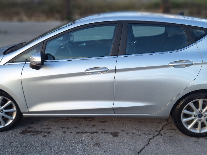 Ford Fiesta Titanium 100KS