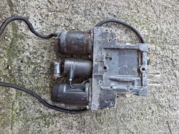 Trim Yamaha, Suzuki, Thotasu