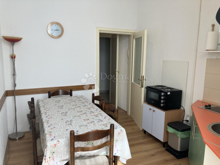 Rijeka centar, stan s dvije stambene jedinice