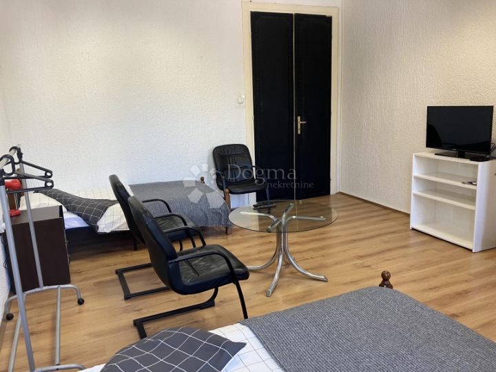 Rijeka centar, stan s dvije stambene jedinice