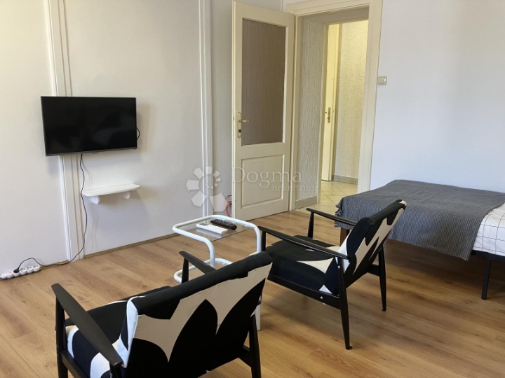 Rijeka centar, stan s dvije stambene jedinice