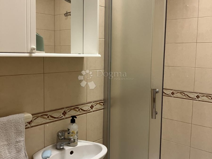 Rijeka centar, stan s dvije stambene jedinice