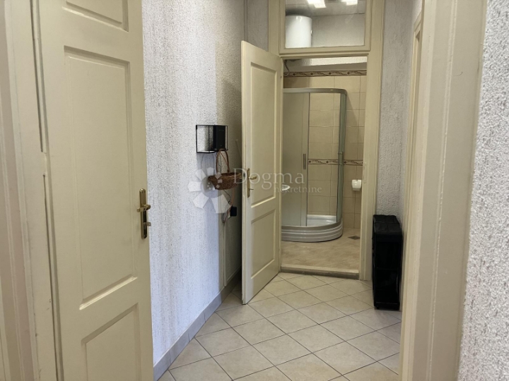 Rijeka centar, stan s dvije stambene jedinice