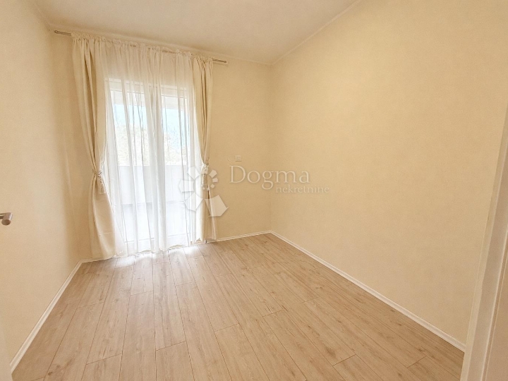 Rovinj, top lokacija, renoviran stan blizu plaže