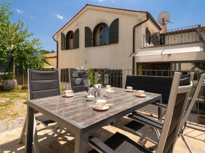 Matulji, najam ville s bazenom