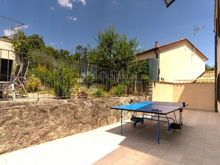 Matulji, najam ville s bazenom