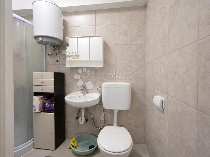 Pula - dva odvojena stana ili jedan veliki dom